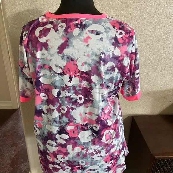 Southern Stitch Pink and Gray Top - Picture 2 of 3